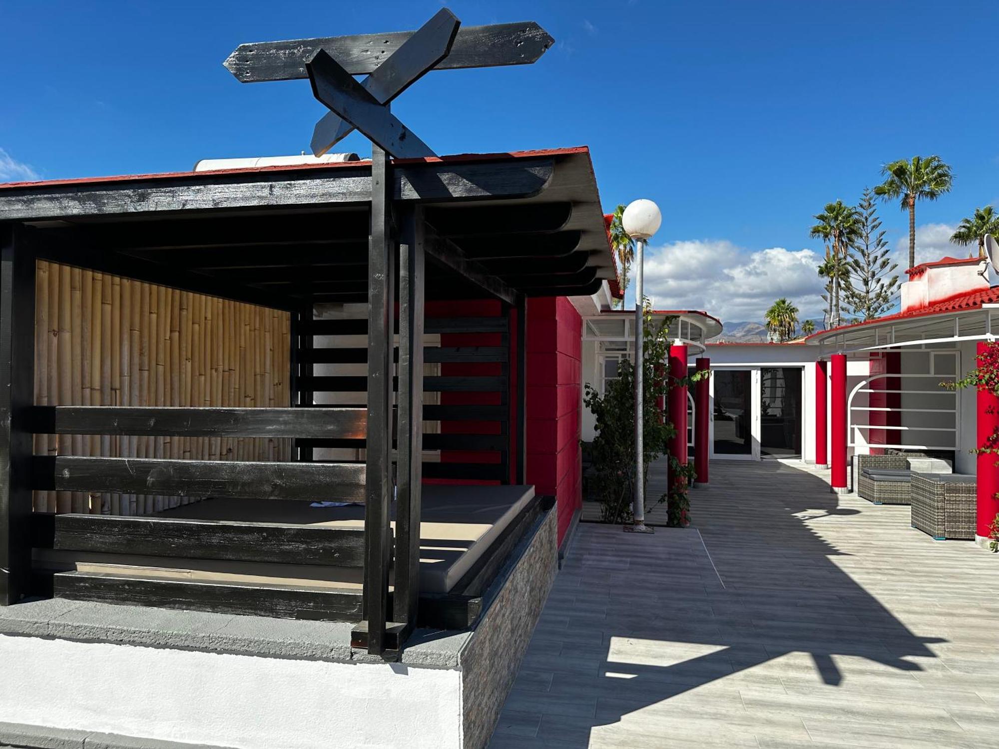 Hotel del amor Paradise - Fkk Swinger & Nudist Couples Only 4*