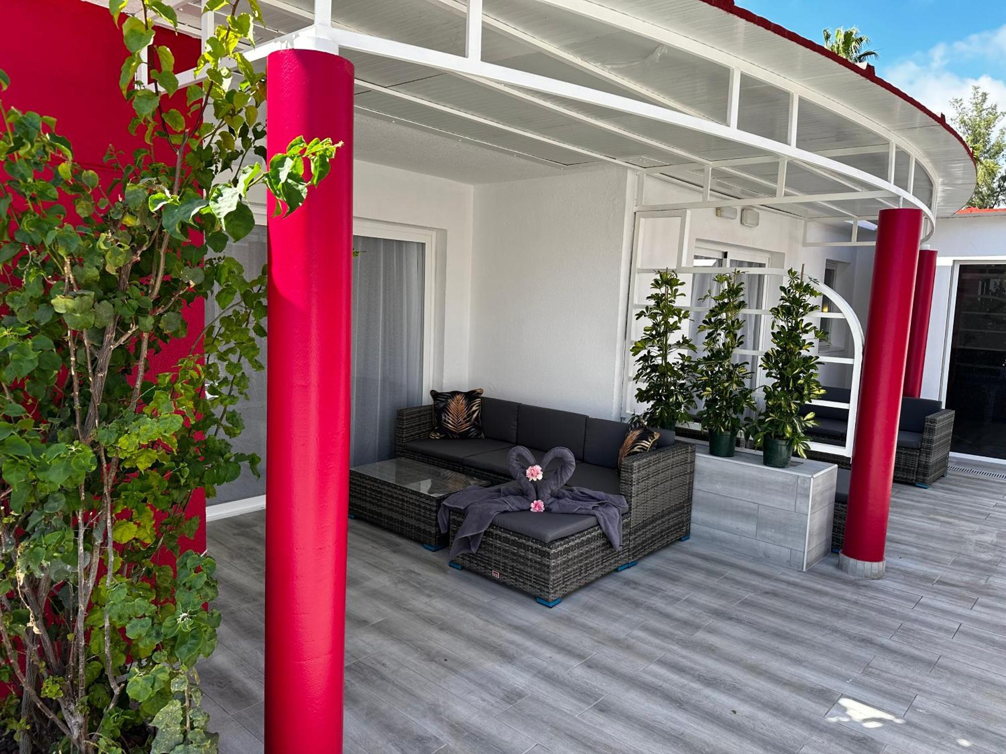Hotel del amor Paradise - Fkk Swinger & Nudist Couples Only